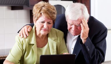 Biedne podwyżki emerytur w 2026 r. Seniorom przyjdzie zaciskać pasa