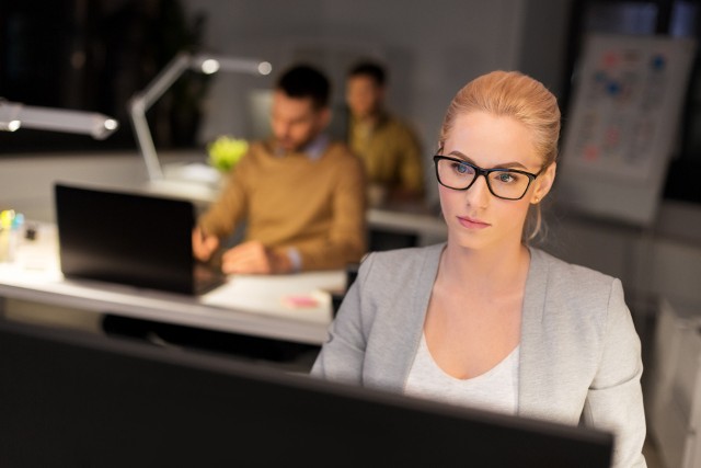 Chociaż Krajowy System e-Faktur wchodzi w życie w przyszłym roku, to już od 1 listopada 2025 r. przedsiębiorcy będą mogli pobierać tzw. indywidualne certyfikaty KSeF, niezbędne do uwierzytelniania i podpisywania faktur elektronicznych, fot. ilustracyjne 123 rf