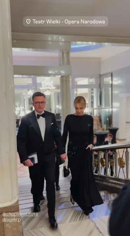 Szymon Hołownia, Urszula Brzezińska-Hołownia