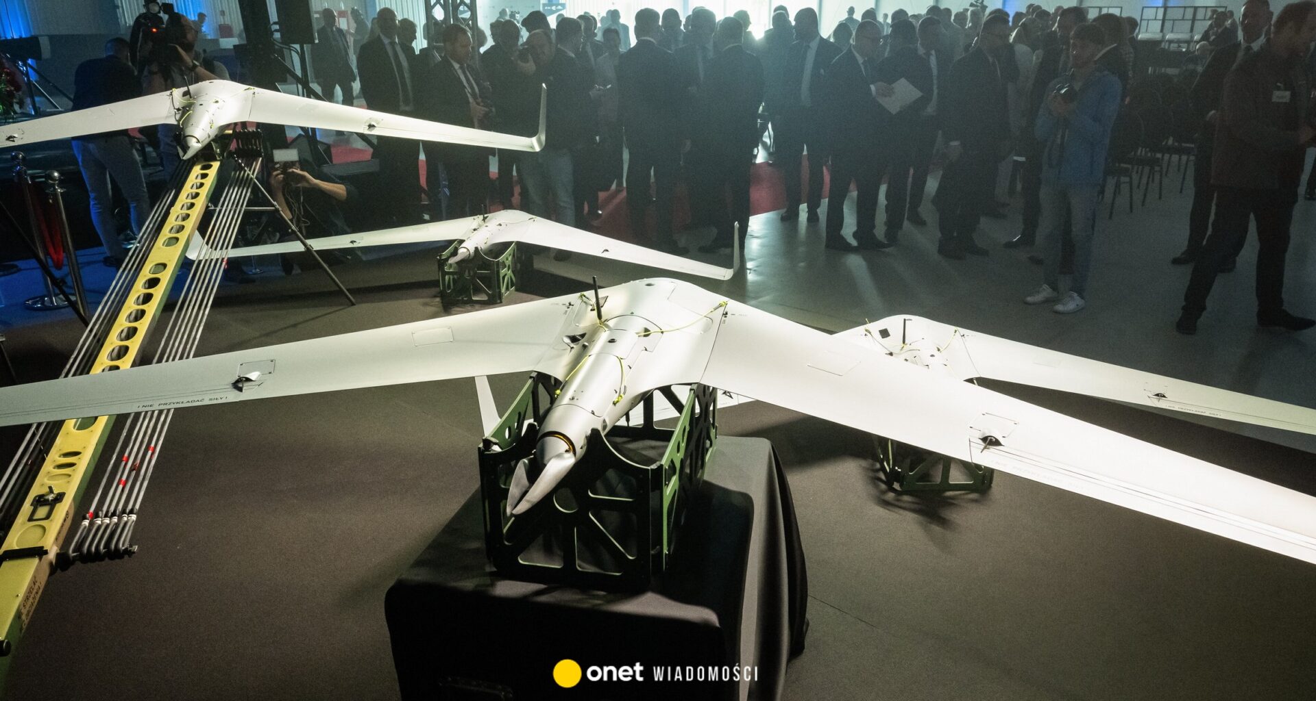 Dron miał być "game changerem", spada na auta. Marcin Wyrwał: ludzie z wojska są zaskoczeni, czym mają operować