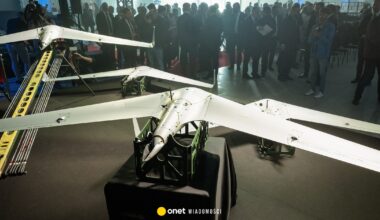 Dron miał być "game changerem", spada na auta. Marcin Wyrwał: ludzie z wojska są zaskoczeni, czym mają operować