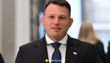Sławomir Mentzen uderzył w Radosława Sikorskiego. Jest reakcja MSZ