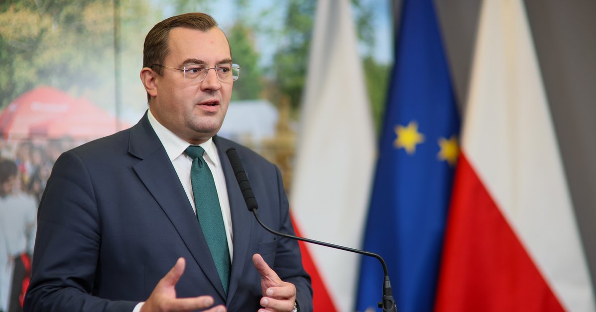 Ostre słowa ministra rolnictwa o "patoposłach". "Miałem dosyć hotelu poselskiego, wyprowadziłem się" - Onet