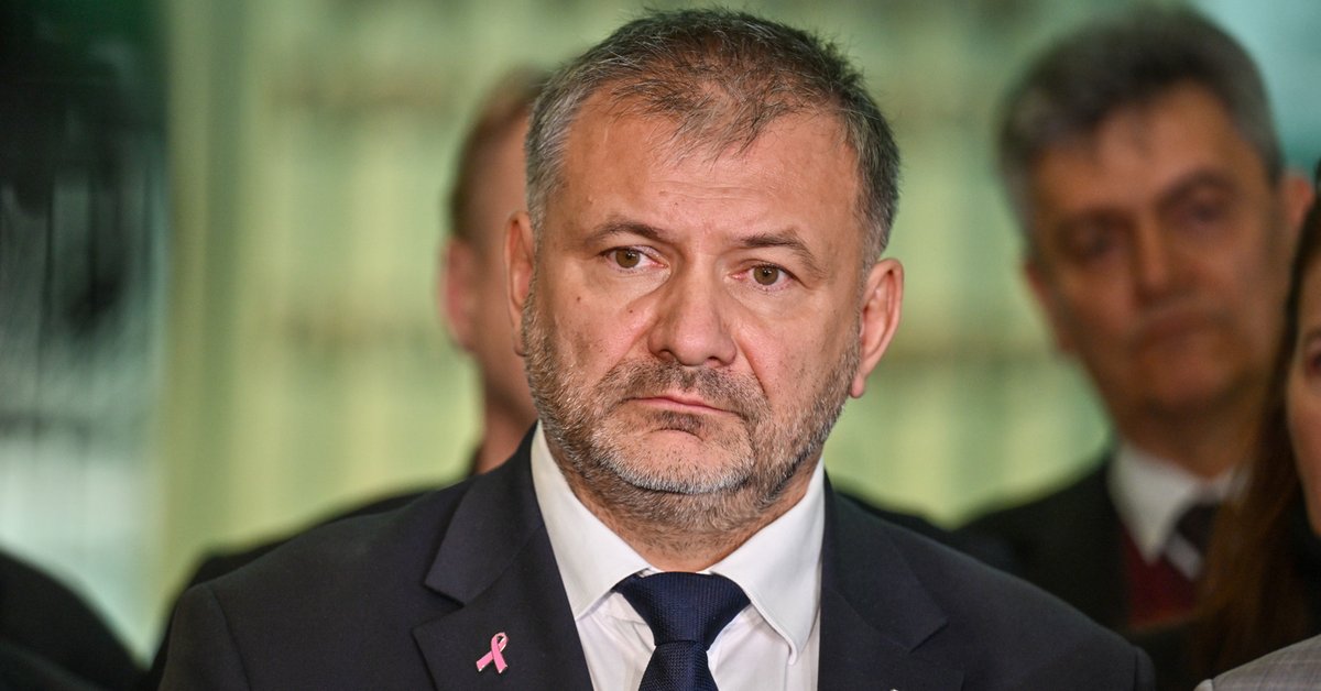Sędzia zamieszany w aferę hejterską nietrzeźwy spowodował kolizję. Minister Żurek zabiera głos. "Nie ma świętych krów"