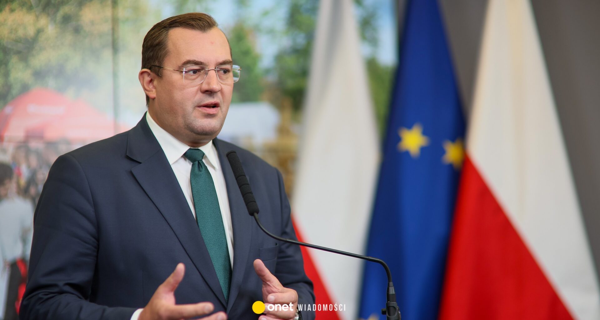 Ostre słowa ministra rolnictwa o "patoposłach". "Miałem dosyć hotelu poselskiego, wyprowadziłem się"