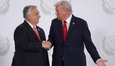 Donald Trump nagle przerwał przemówienie w Szarm el-Szejk. "Gdzie jest Viktor?"