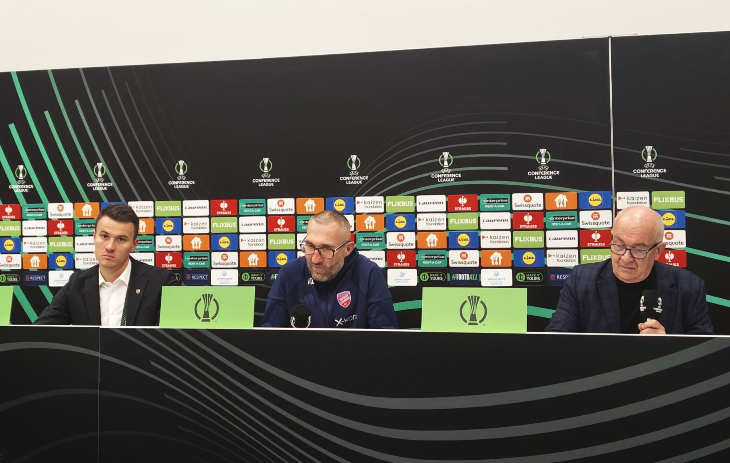 Marek Papszun na konferencji prasowej