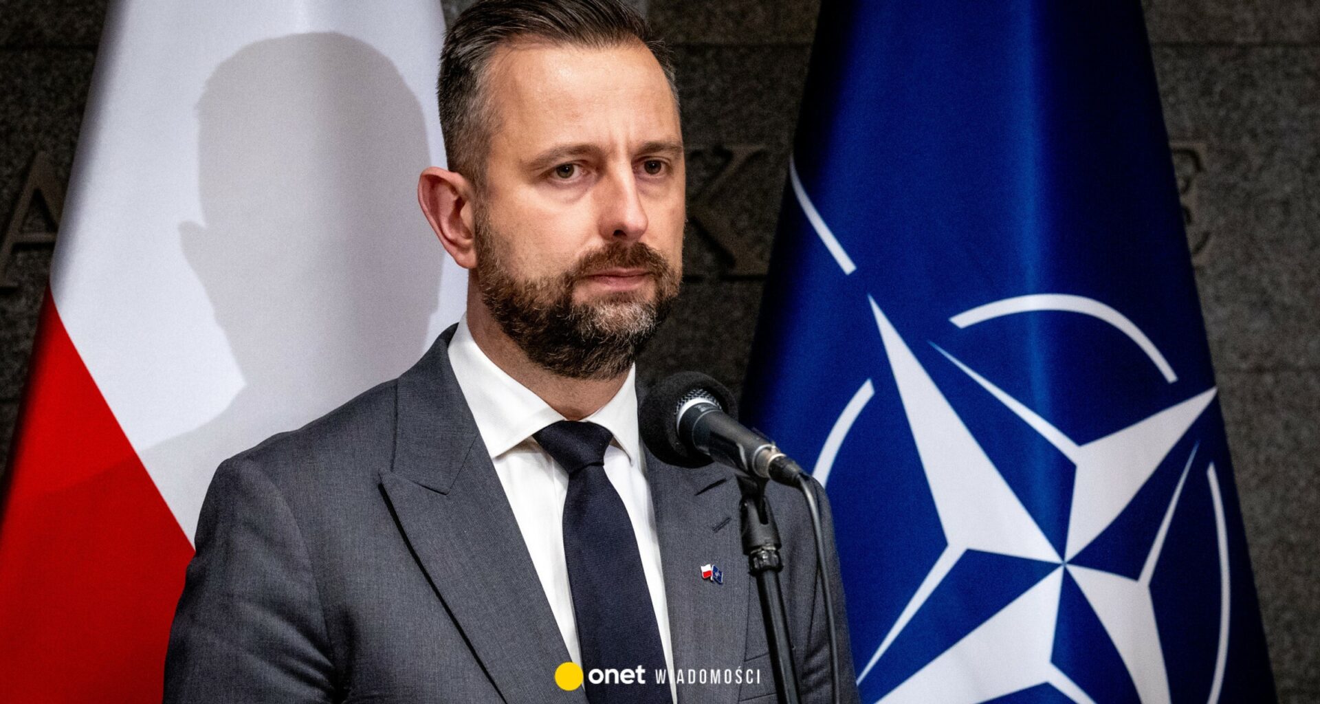 Ludowcy dostali wojsko i zaczął się problem. Kosiniak-Kamysz jak Błaszczak