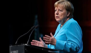 Słowa Angeli Merkel wywołały burzę. Polacy surowo oceniają byłą kanclerz [SONDAŻ] - Onet