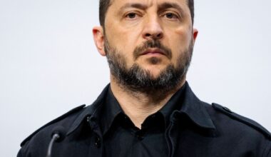 Prezydent Ukrainy Wołodymyr Zełenski podczas konferencji prasowej po zakończeniu 7. posiedzenia Europejskiej Wspólnoty Politycznej (EPC) w Kopenhadze, Dania, 2 października 2025 r.