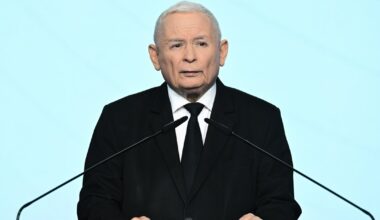 Jarosław Kaczyński znów straszy. "Polska może utracić suwerenność"
