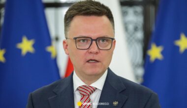 Szymon Hołownia ambasadorem? Jest głos z rządu