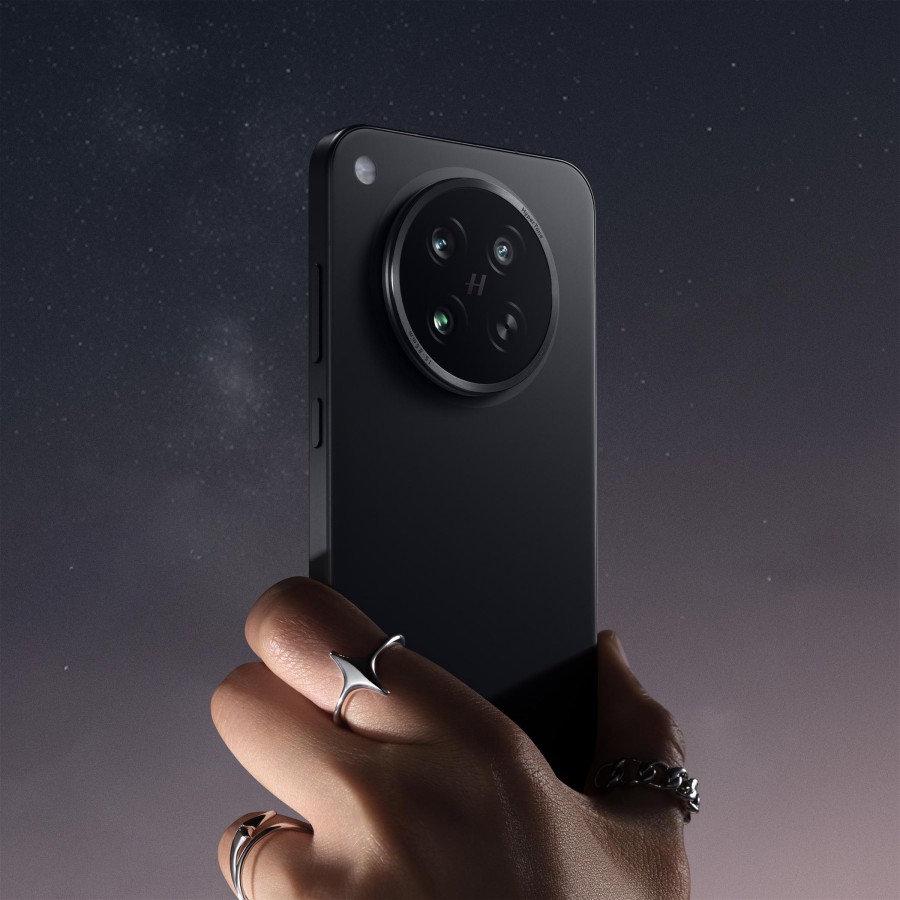 OPPO Find X8s