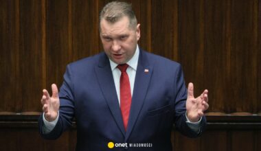 Awantura w sejmowej restauracji. Czarnek grzmi. "Wara od naszych posłów!"