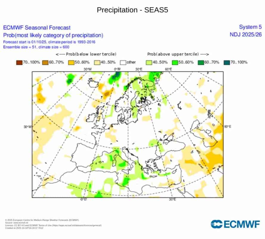 anomalia opadów w Polsce