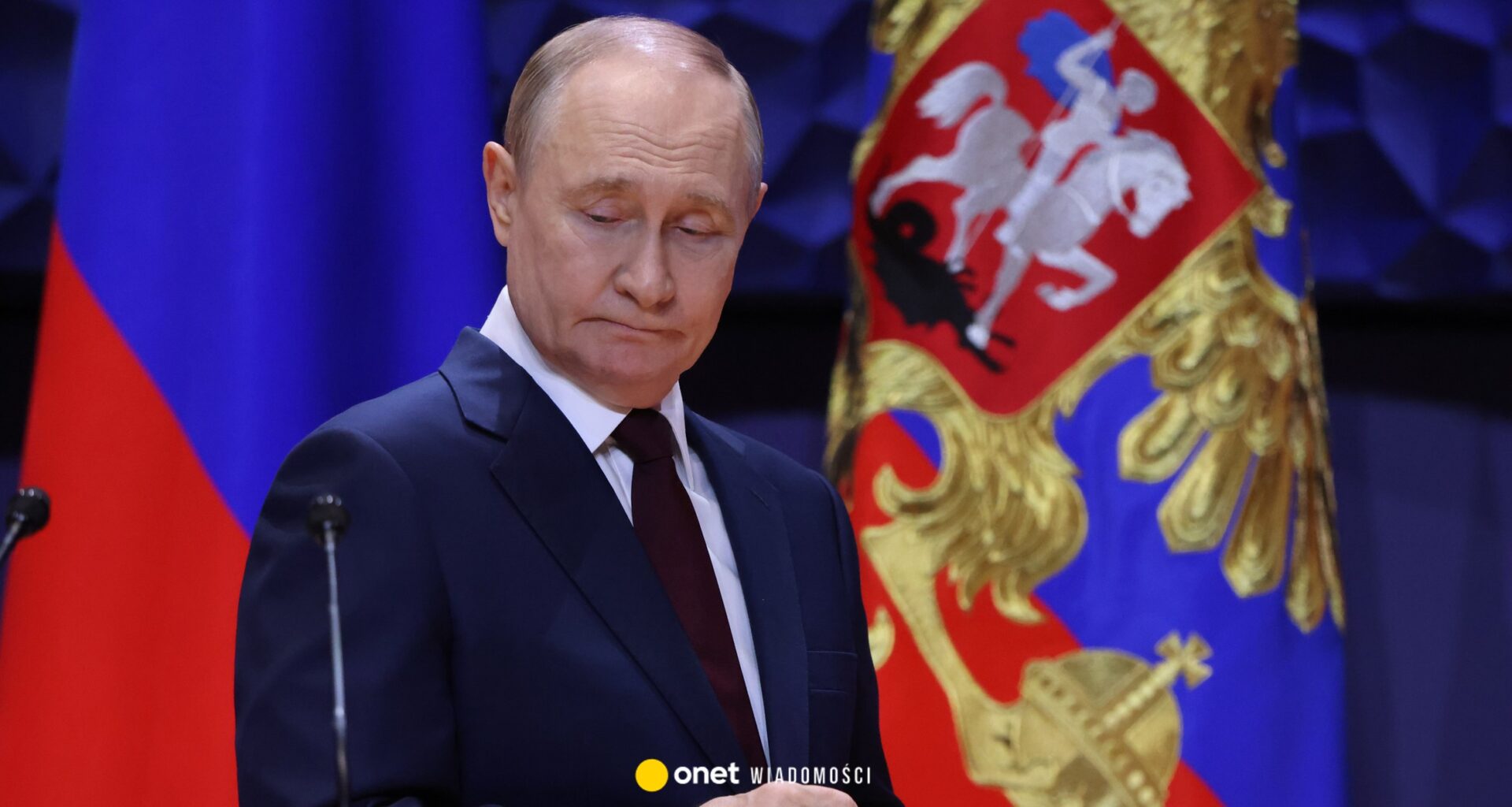 W Rosji pojawił się efekt domina. Rosjanie odkładają pieniądze na najgorsze