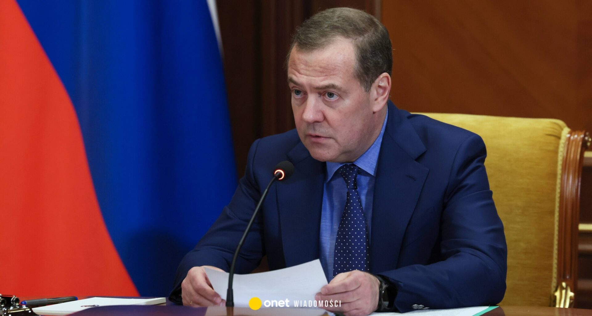 Dmitrij Miedwiediew szczerzy kły. "To może się dla wszystkich źle skończyć"