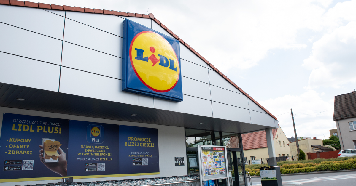Biedronka i Lidl wycofują produkty polskiej firmy, GIS ostrzega przed groźną bakterią E. coli