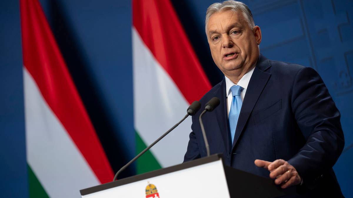 Orban reaguje na słowa Sikorskiego. Oskarża polski rząd