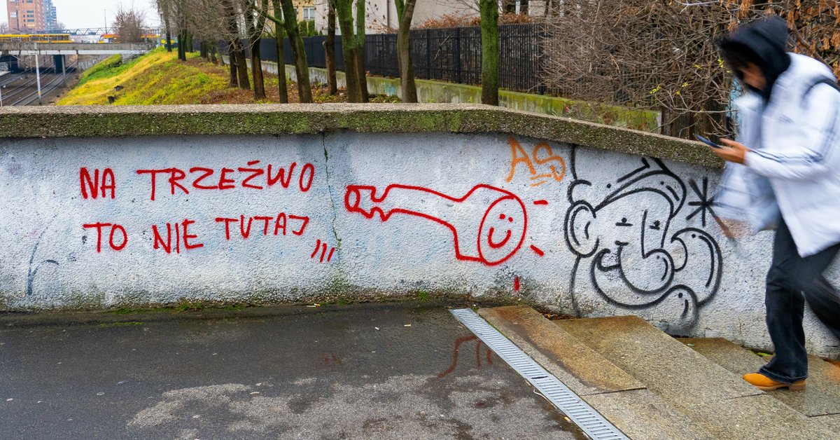 Polacy o alkoholu: Pijemy często, ale chcemy ograniczeń. Sondaż pokazuje pełen obraz