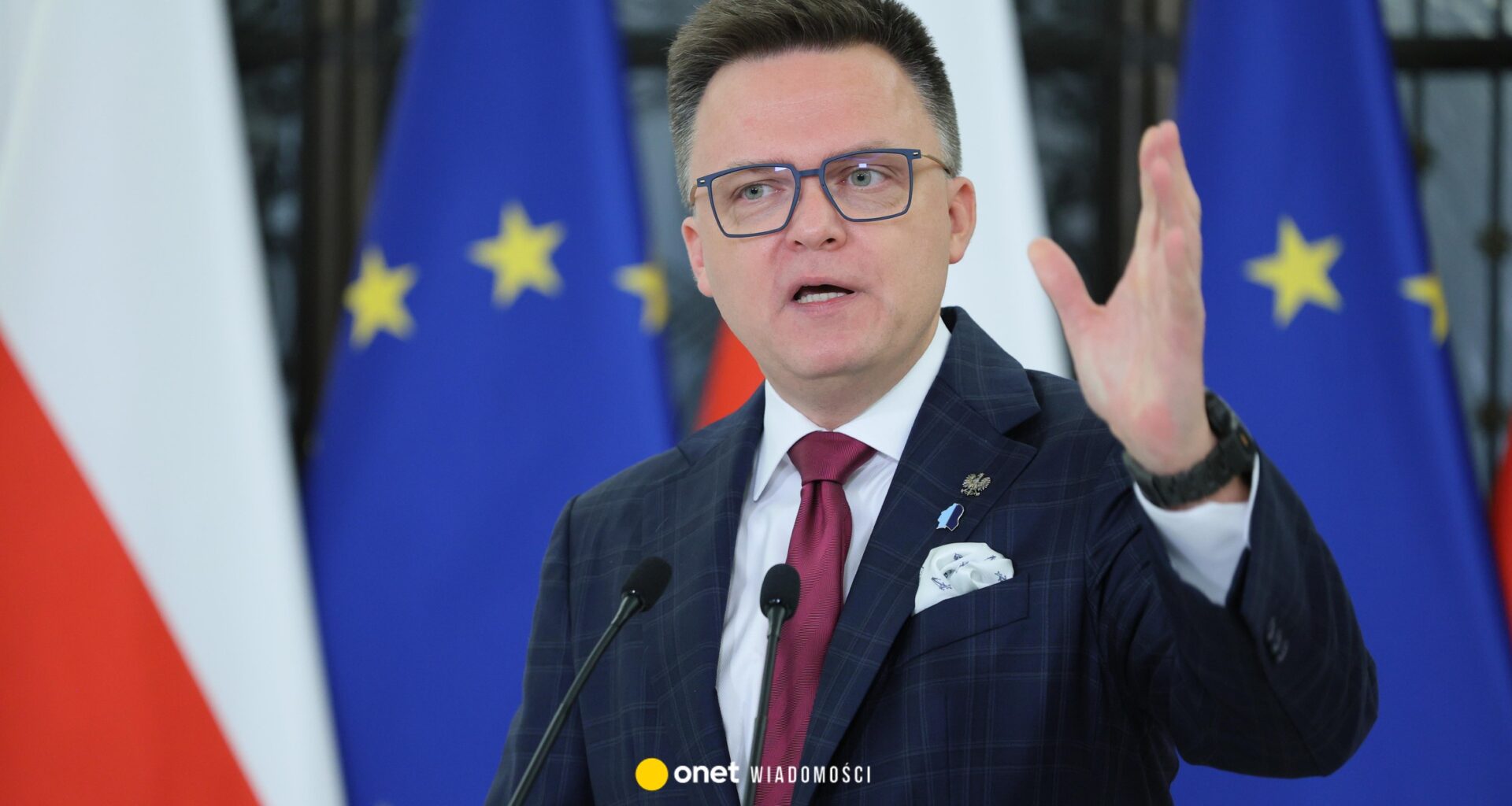 Szymon Hołownia ogranicza dostęp do alkoholu w Sejmie. Jest decyzja