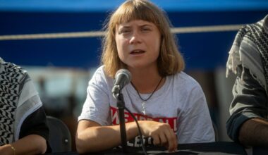 Greta Thunberg skarży się na traktowanie w więzieniu. Miała być zmuszona do pocałowania izraelskiej flagi