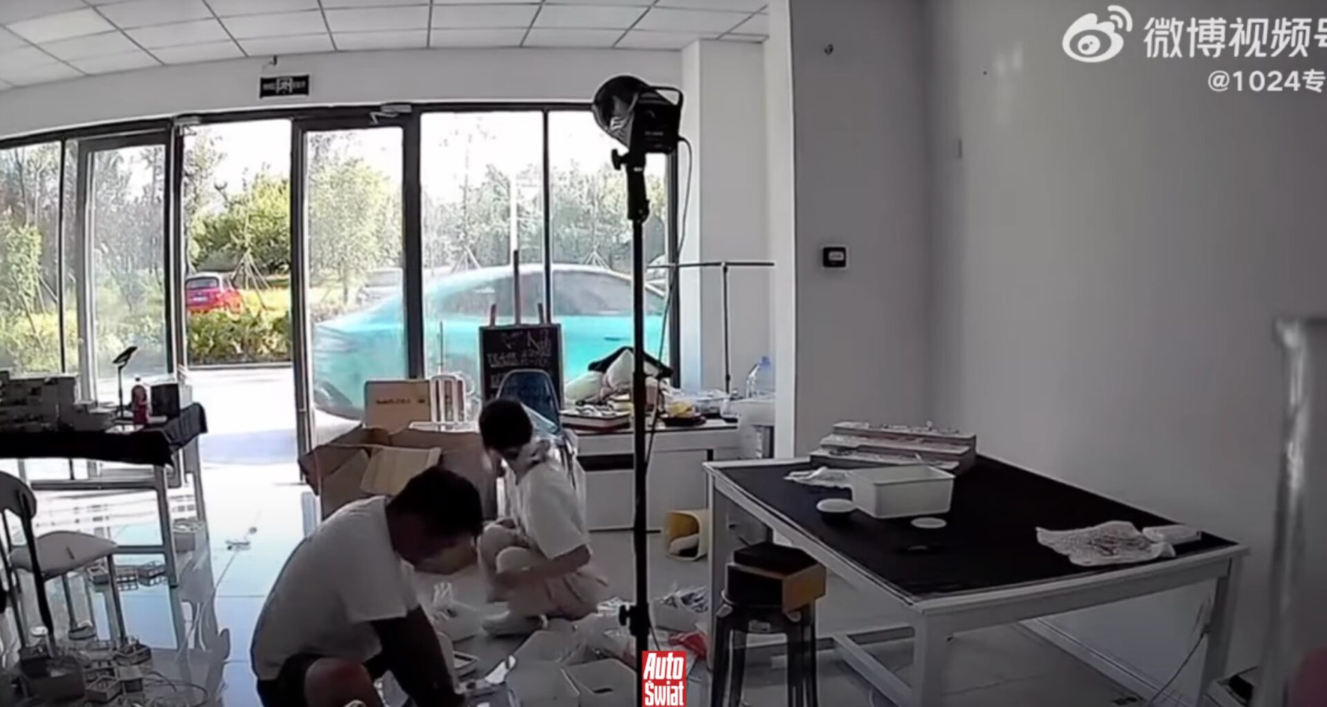 Chiński samochód elektryczny Xiaomi SU7 odjechał bez kierowcy. Producent: nie nasza wina