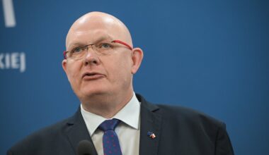 Wiceminister o aferze wokół działki pod CPK. "Sam PiS widzi, że jest jakiś przekręt"