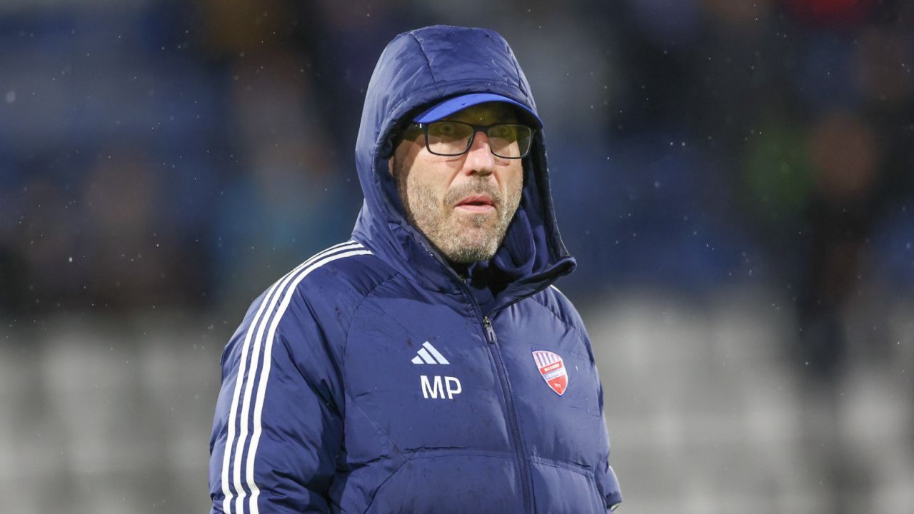 Marek Papszun po awansie do 1/8 finału Pucharu Polski. "Coś dziwnego dzieje się z polskimi sędziami" - sport.tvp.pl