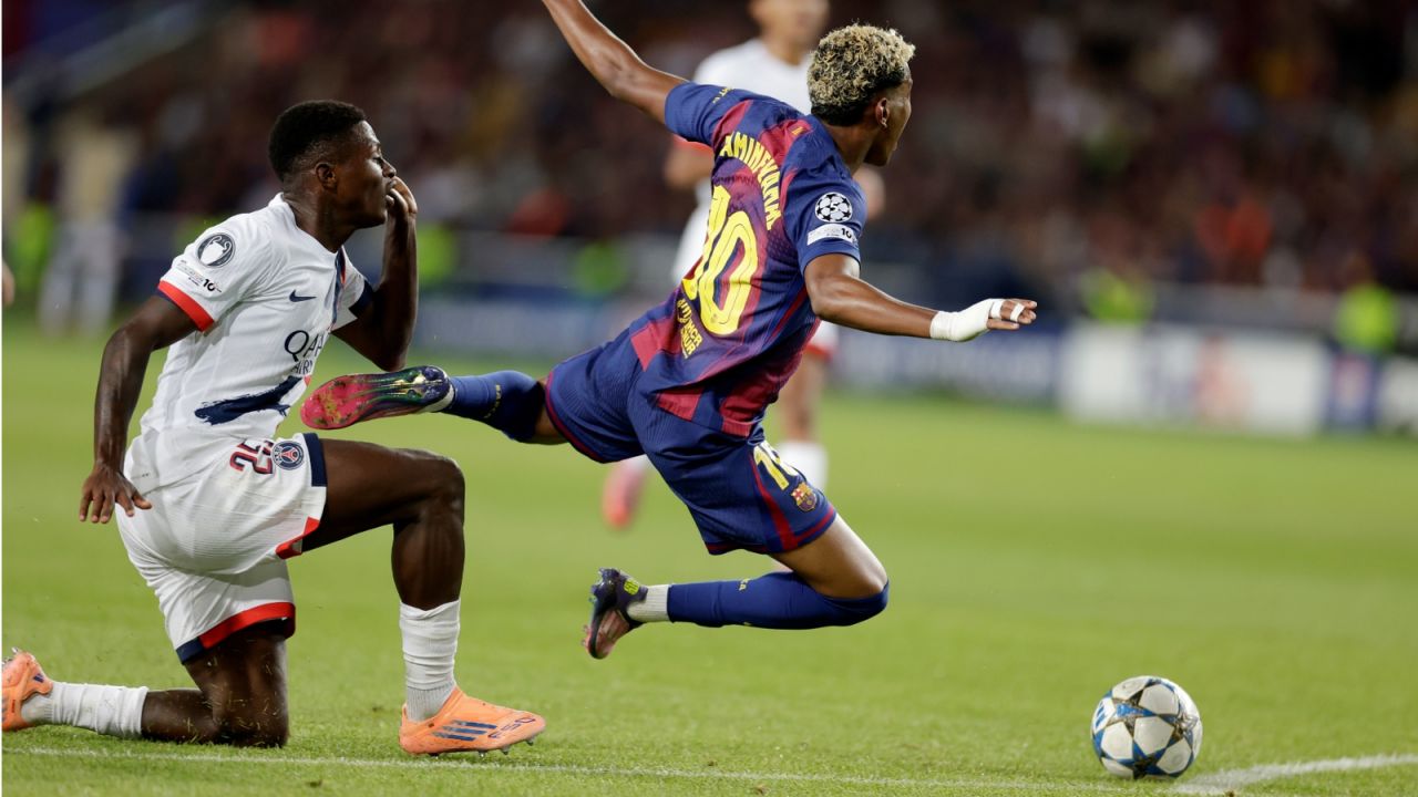 Liga Mistrzów. Barcelona – PSG: jedna kontrowersja akceptowalna, druga raczej nie - sport.tvp.pl