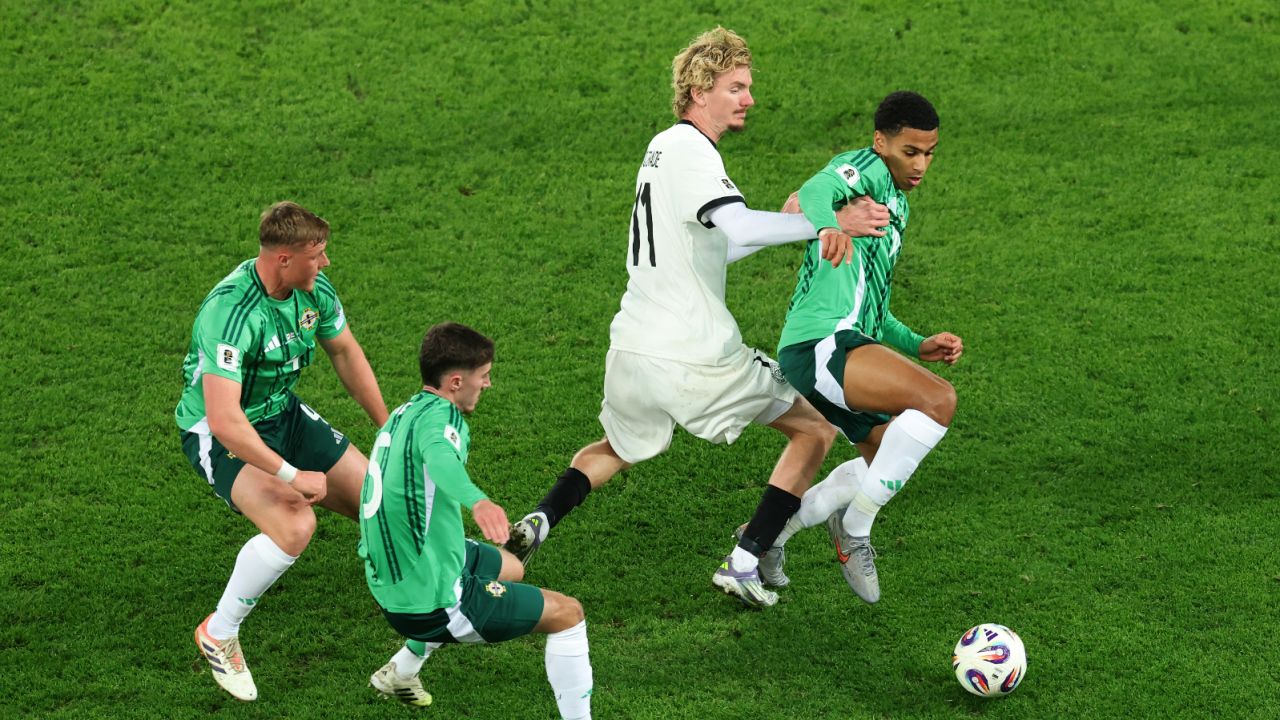 Grają europejskie potęgi! Poniedziałkowe mecze el. MŚ [NA ŻYWO] - sport.tvp.pl
