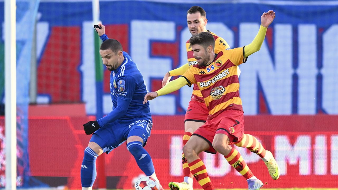 STS Puchar Polski. Jagiellonia Białystok pokonała Miedź Legnica i awansowała do 1/8 finału [WIDEO] - sport.tvp.pl