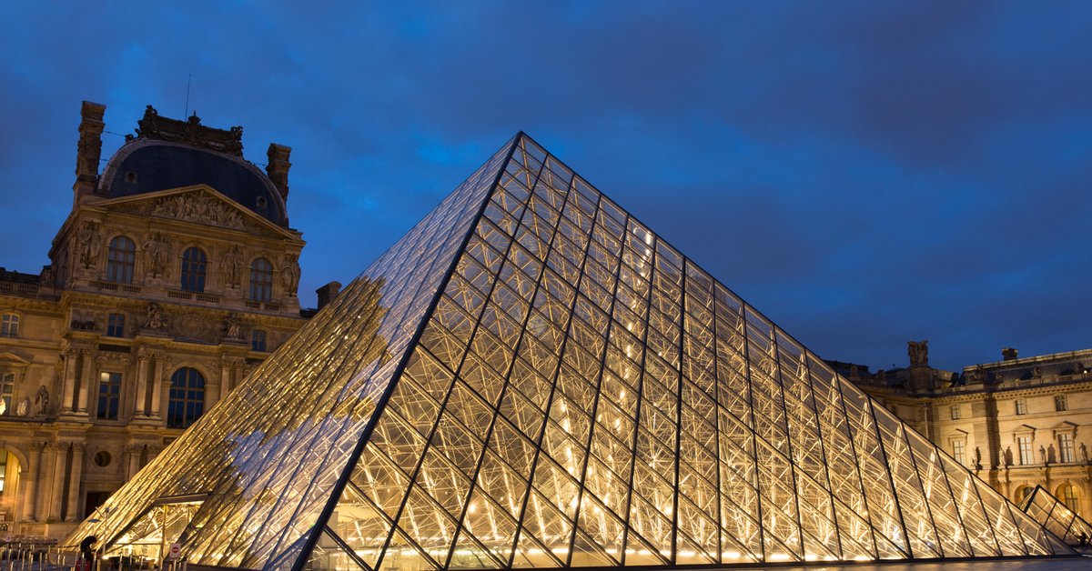 Zuchwały napad na Luwr i klejnoty koronne. Nowe informacje od prokuratury - Onet