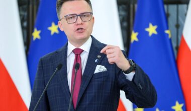 Szymon Hołownia stawia warunki przed odejściem z funkcji marszałka Sejmu - Onet