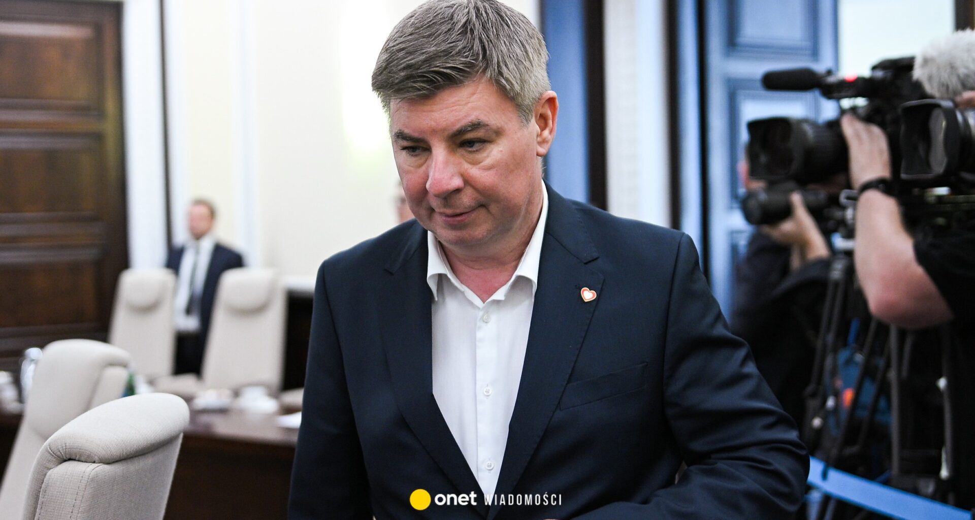"Trzeba być Tuskiem, żeby mianować takiego idiotę". W sieci wrze po słowach ministra