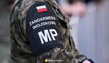 Żandarmeria reaguje na tekst Onetu. Chodzi o tajne dokumenty znalezione na śmietniku