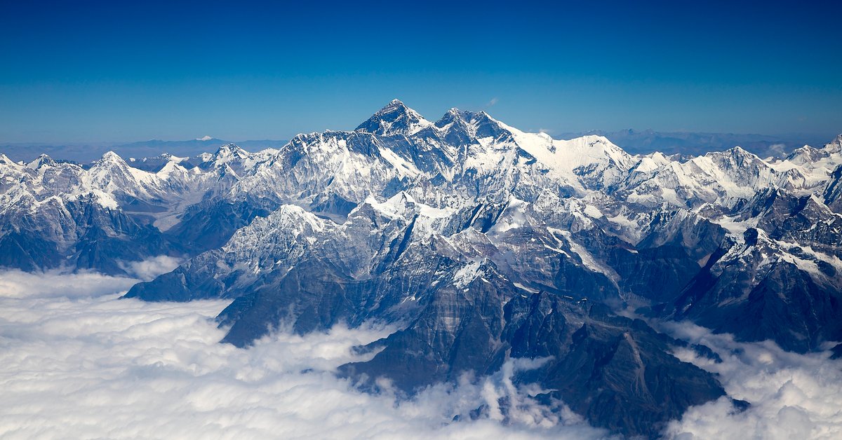 Gwałtowna śnieżyca na Mount Everest. Trwa akcja ratunkowa - Onet