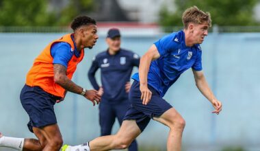 Niels Frederiksen obserwuje trening Lecha Poznań