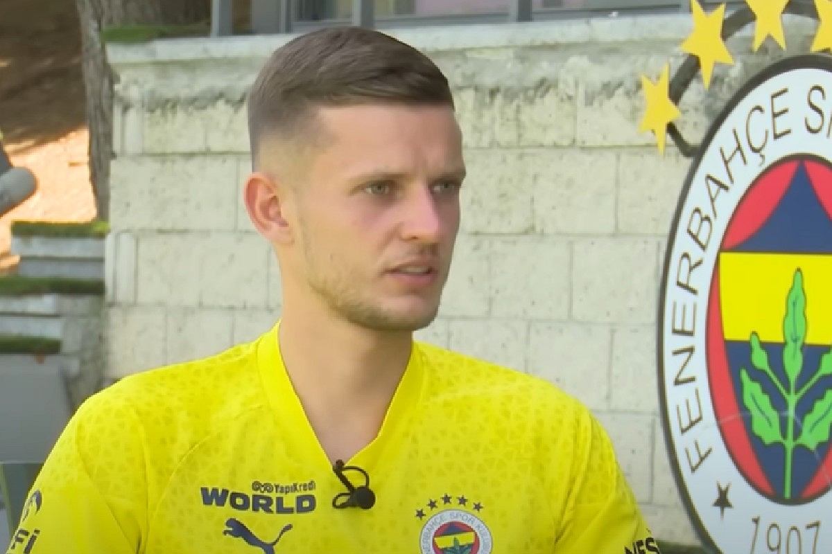 Oto cała prawda o sytuacji Szymańskiego w Fenerbahce. 'Nie lubią go' Piłka nożna