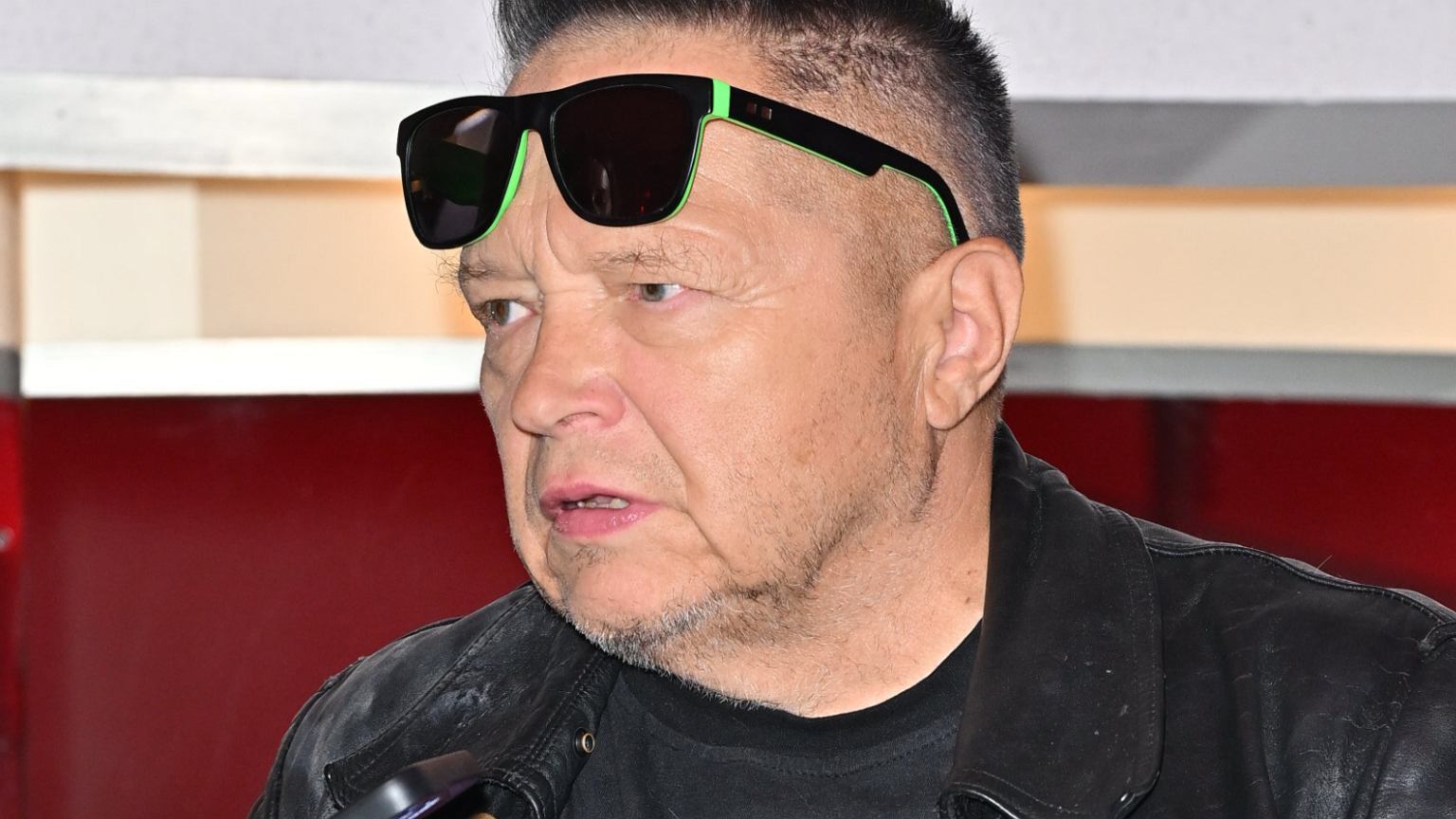 Wielki roz³am w T.Love. Muniek Staszczyk zabra³ g³os. 'Musieli¶my siê rozstaæ'