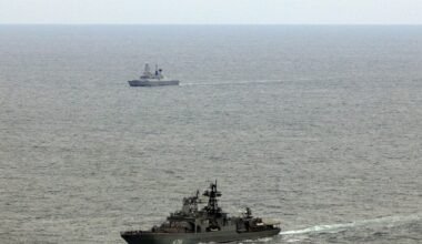 Rosyjski okręt w pobliżu Wielkiej Brytanii. Padł rozkaz z NATO