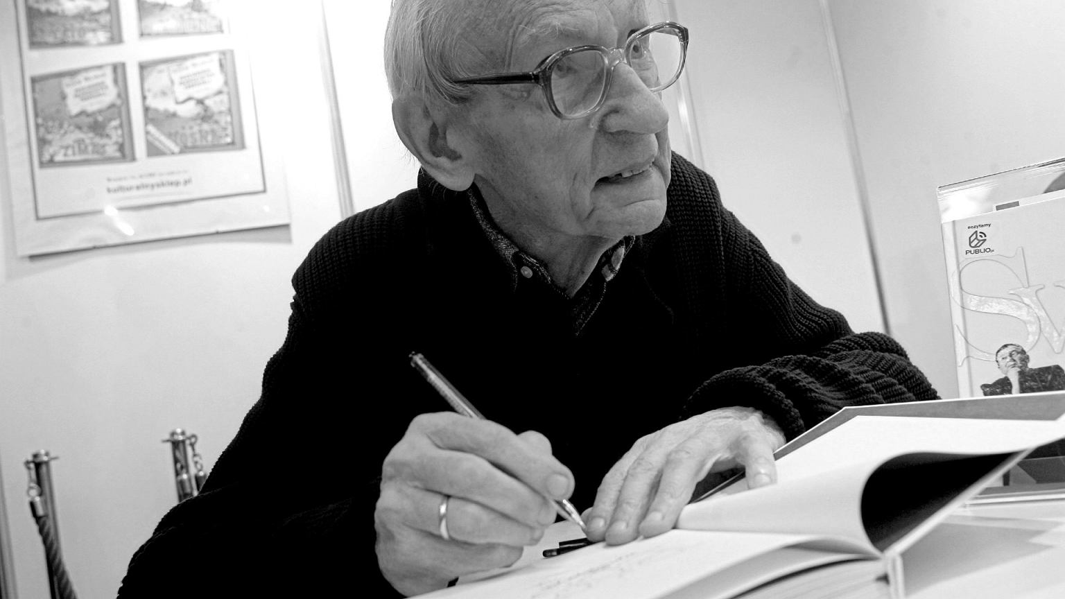 Jan Turnau nie żyje. 'Każdego chciał przechować w swojej duchowej Arce Noego'