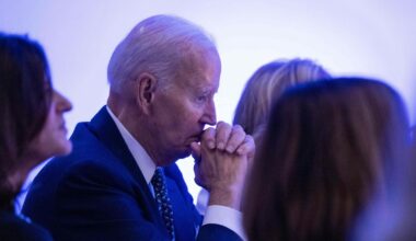 Biden ostrzega przed "mrocznymi dniami". Pierwsze publiczne wystąpienie po zakończonej terapii onkologicznej