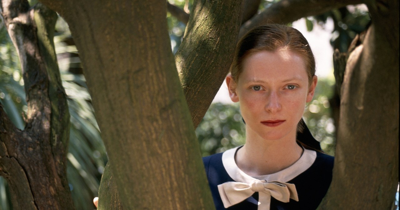 Tilda Swinton w 1990 roku podczas festiwalu w Cannes /	Pool ARNAL/GARCIA/PICOT / Contributor /Getty Images