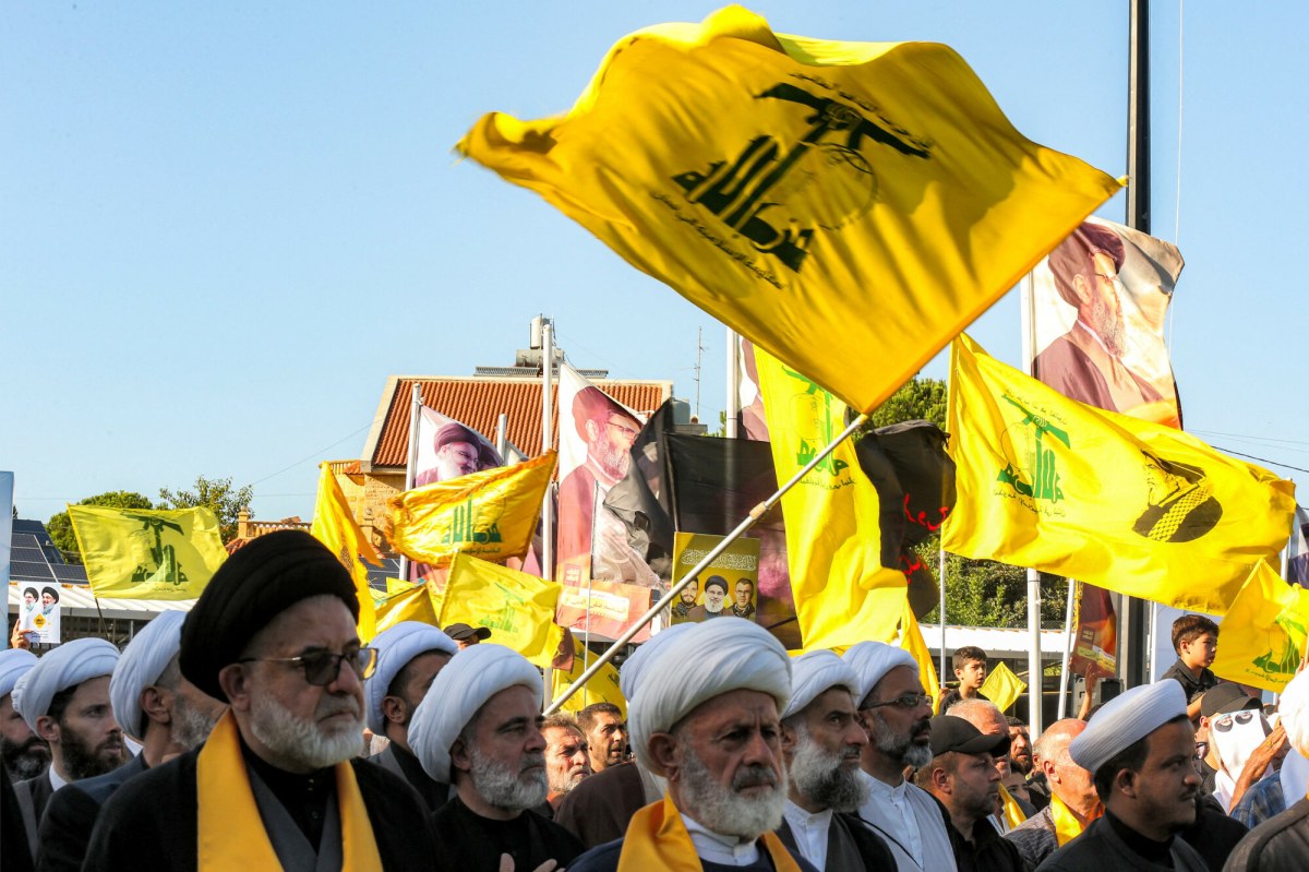 Hezbollah ma odbudowywać potencjał. Tymczasem izraelskie wojsko nasila ataki na południe Libanu. Doniesienia "L'Orient-Le-Jour"
