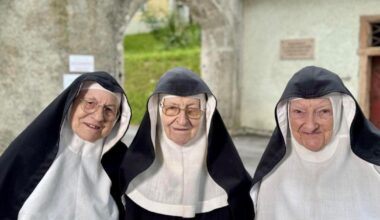 Trzy zakonnice uciekły z domu opieki i wróciły do klasztoru. "Jesteśmy w domu"