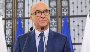 "Weto" Czarzastego. Marszałek mówi o swojej decyzji. "To jest mój krzyk"