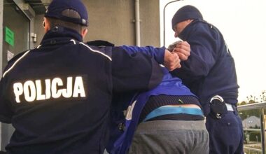 24-letni nożownik zatrzymany przez policjantów kilkadziesiąt minut po ataku - Policja.pl