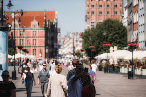 W tych trzech miastach warto pracować. Zarobki powyżej 10 tys. zł