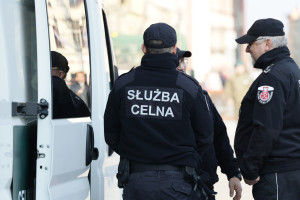 Funkcjonariusze dostaną wyższą emeryturę. Nowe prawo od 2026 roku